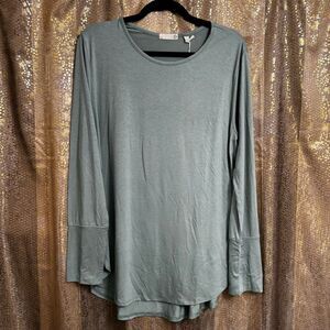 Tasc Long Sleeve Micro Modal Stretchy Sage Green Jenny Top Large NWT